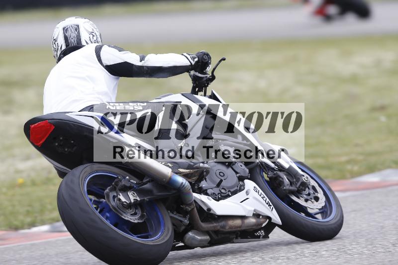 /Archiv-2025/06 18.04.2025 Speer Racing ADR/Instruktorentraining/backside